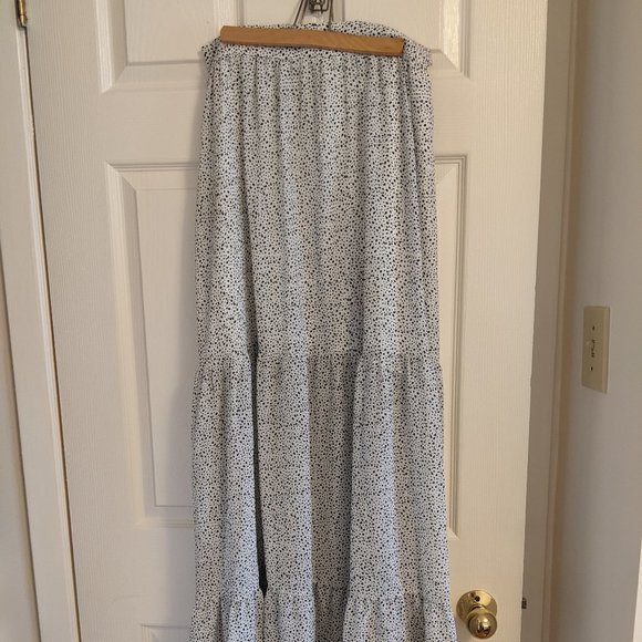 H&M, High waisted Maxi Skirt , Size 6 - Picture 1 of 2
